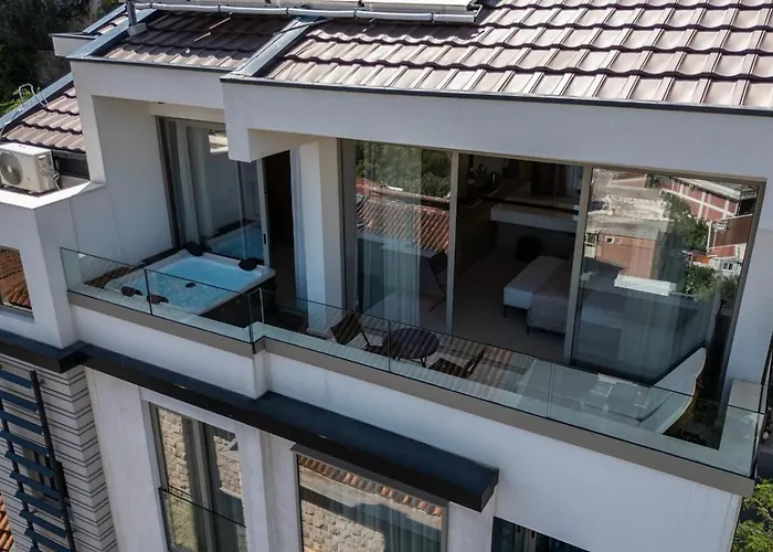 Boutique Hotel Lux Rooms B-Five Budva
