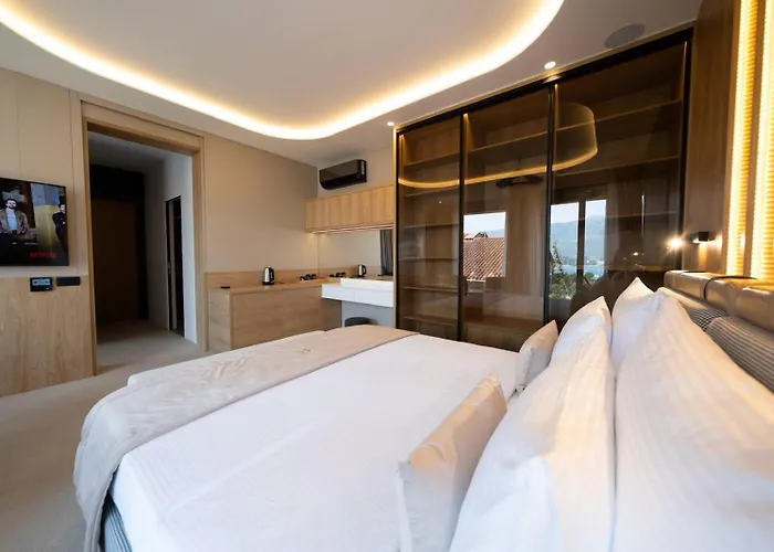 Boutique Hotel Lux Rooms B-Five Budva