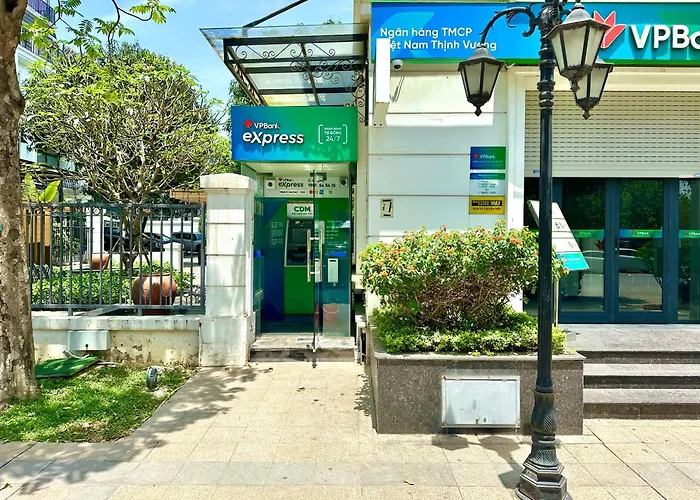 Luxury Studio In City Centre, 25' To Airport, Gym, Swimming Pools Hanoi