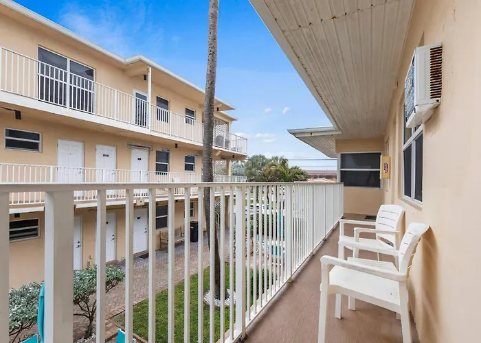 Heated Pool-Oceanview-Free Parking-Walk Everywhere Fort Lauderdale