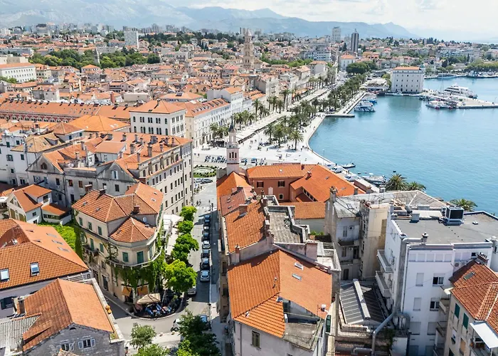 Villa Varos-Charming Stone House In Split Old Town