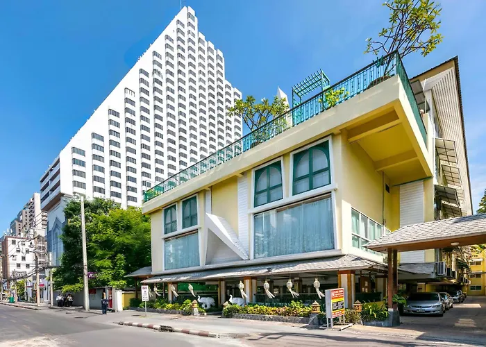 Royal Ivory Sukhumvit Nana Hotel Bangkok