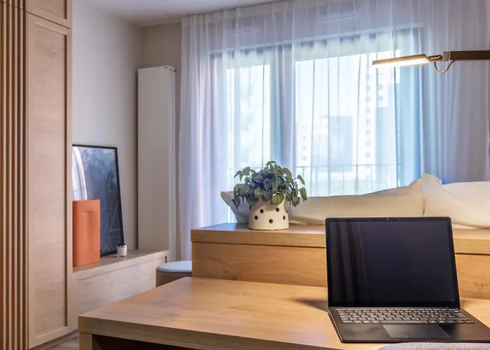 Homely! Skyview Apartment Frankfurt Airport, Fair, Rooftop, Gym! Frankfurt am Main