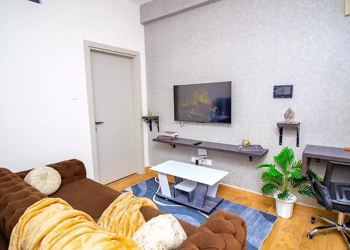 Stylish 1 Bed With Pool & Gym And Scenic Nbo Views Apartment Nairobi