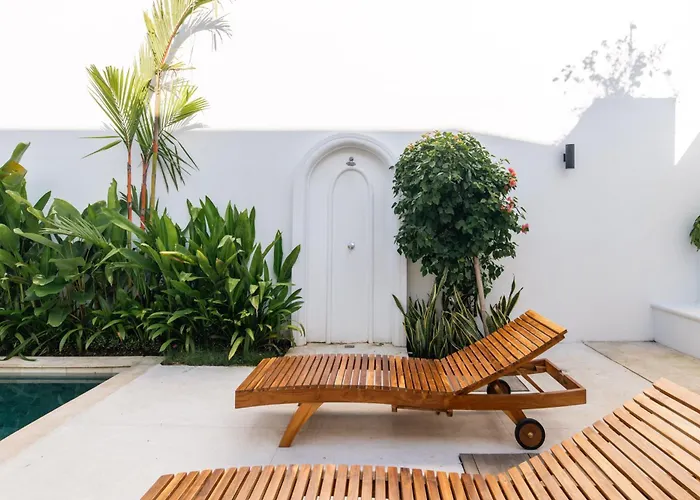 Santori By Drift Balangan Villa Uluwatu 