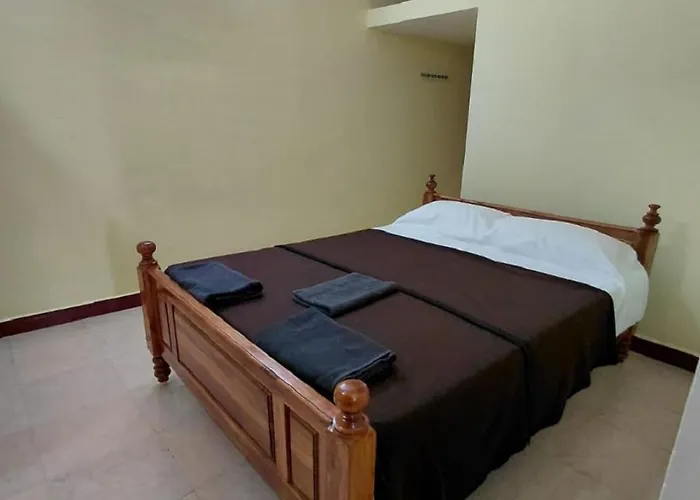 Villa De Valentin Home Stay Pondicherry