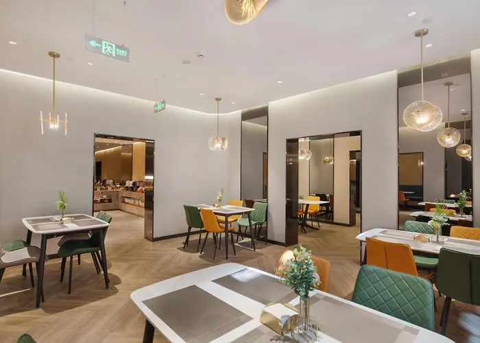 Orange Beijing Yansha Landmark Hotel