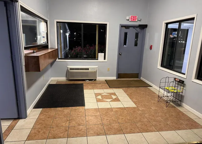 Budgetel Inn & Suites Columbus