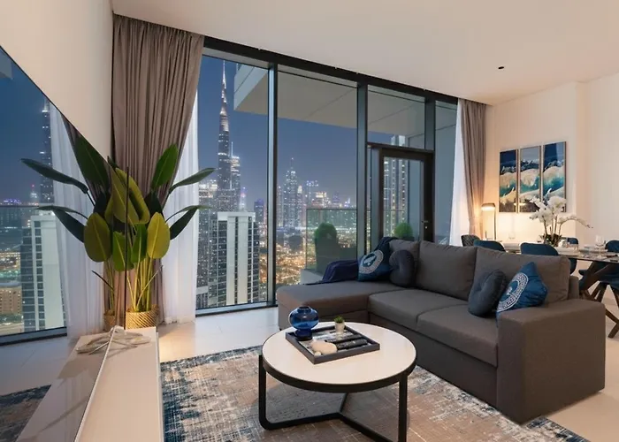 Ultimate Stay / 4 Beds / Burj Khalifa View / Ultra Modern / Business Bay Dubai
