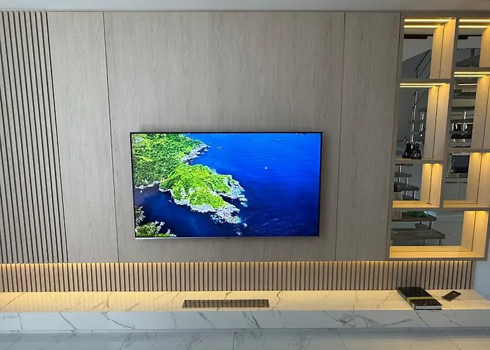 Casa Alto Padrao Com Piscina Perto Da Praia Florianopolis