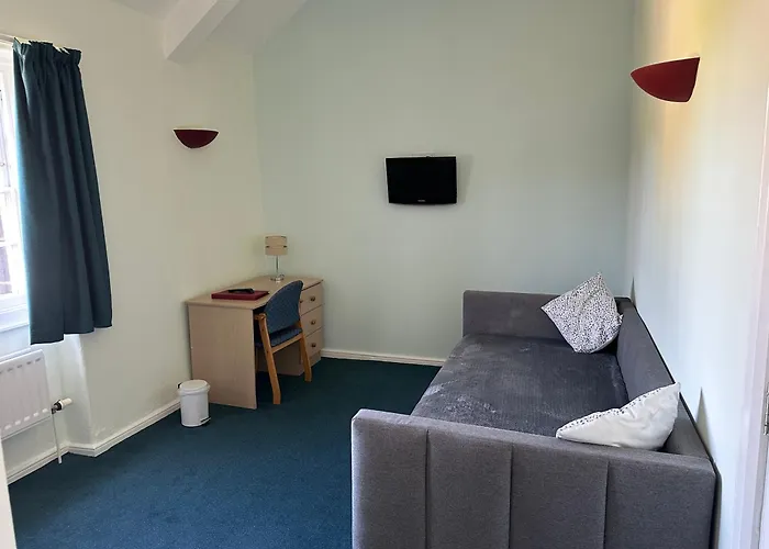 Hinsley Hall Leeds 