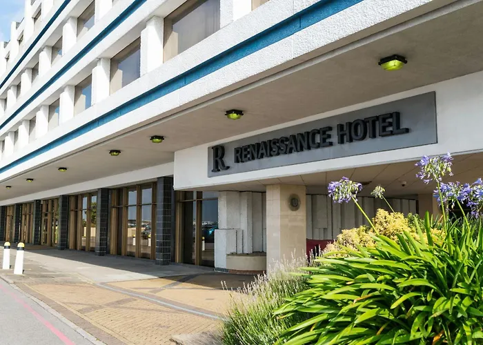 Renaissance London Heathrow Hotel Harlington 