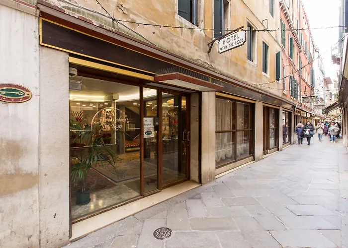 Ambassador Tre Rose Hotel Venice