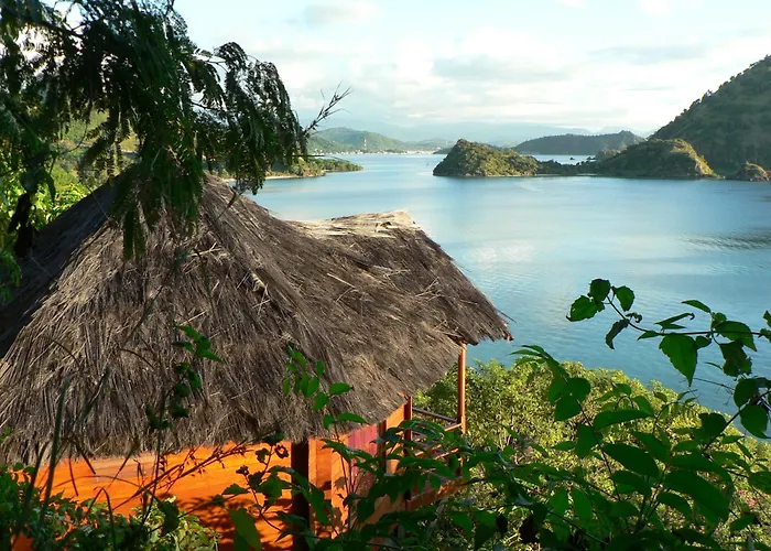 Waecicu Eden Beach Hotel Labuan Bajo