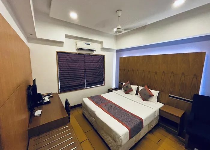 Medora Hotel By Rak Rooms Kozhikode