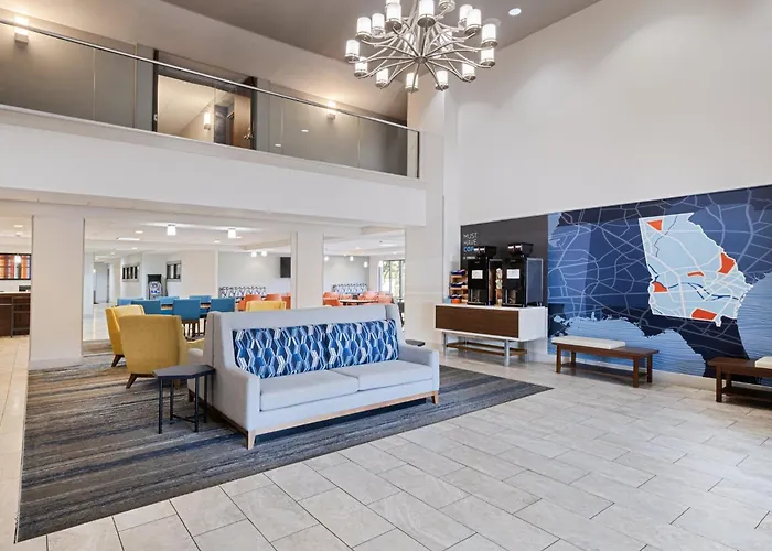 Holiday Inn Express & Suites Augusta West - Ft Gordon Area By Ihg