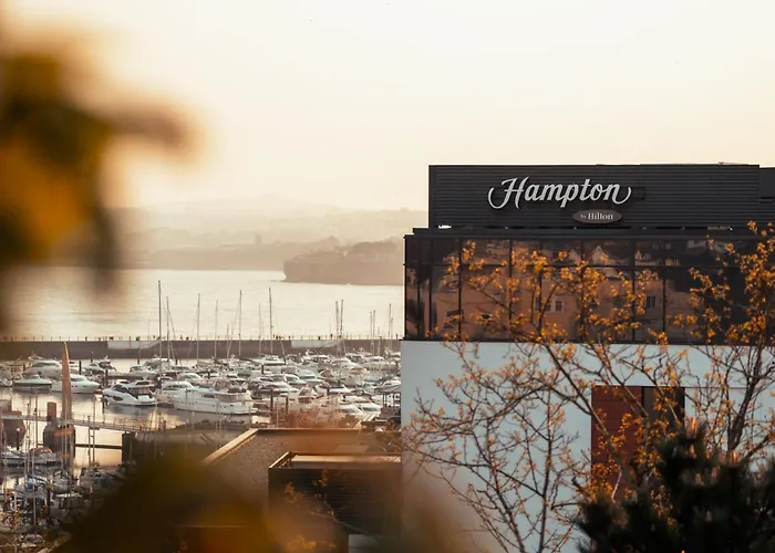 Hampton By Hilton Torquay Hotel