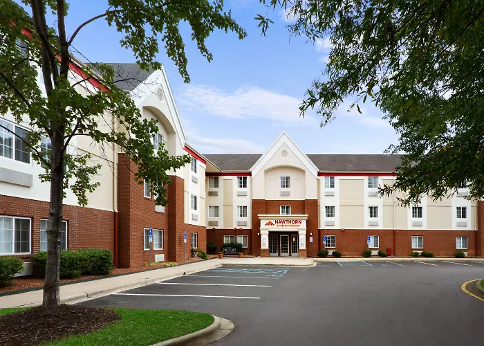 Mainstay Suites Omaha Old Mill Boys Town