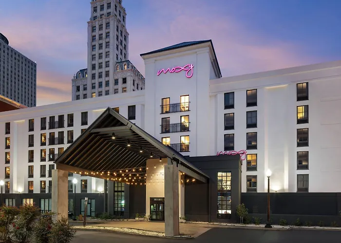 Moxy Memphis Downtown Hotel