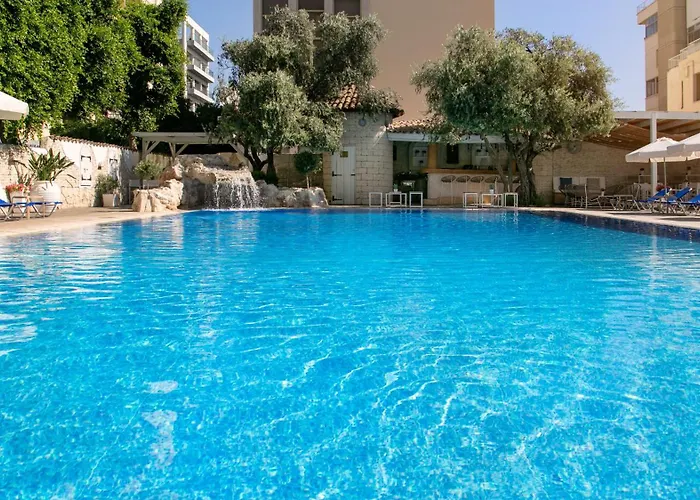 Cleopatra Hotel Nicosia