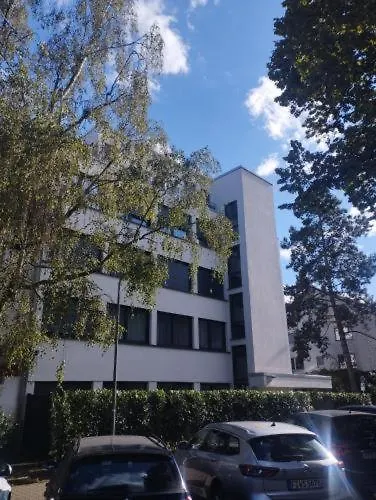 Big Room For 2 Pers, 9 Min To Trade Fare, Free Parking Frankfurt am Main