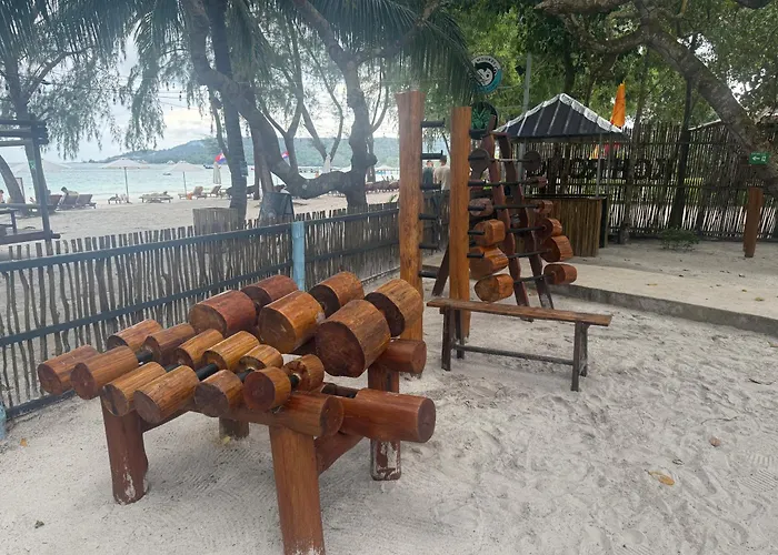 Mad Monkey Koh Rong Hostel Kaoh Touch