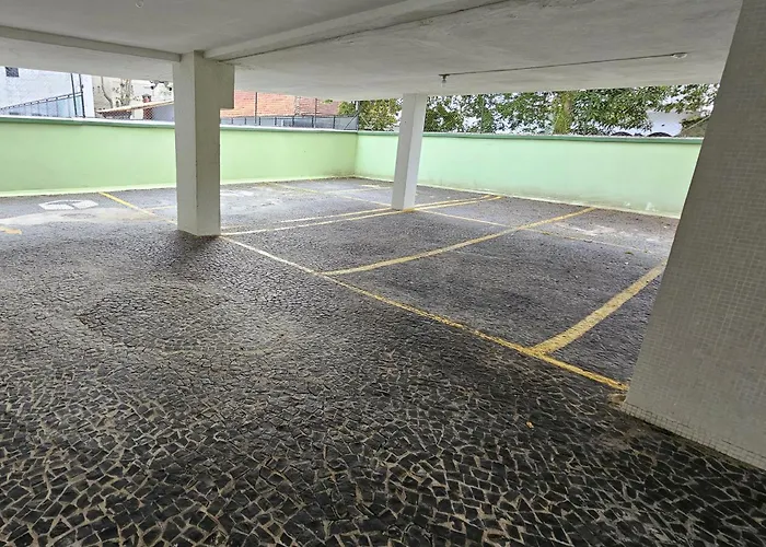 Ap Centro Do Guaruja - Wi-Fi - Garagem - Beach Host