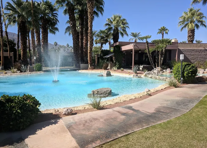 Desert Isle Of Palm Springs