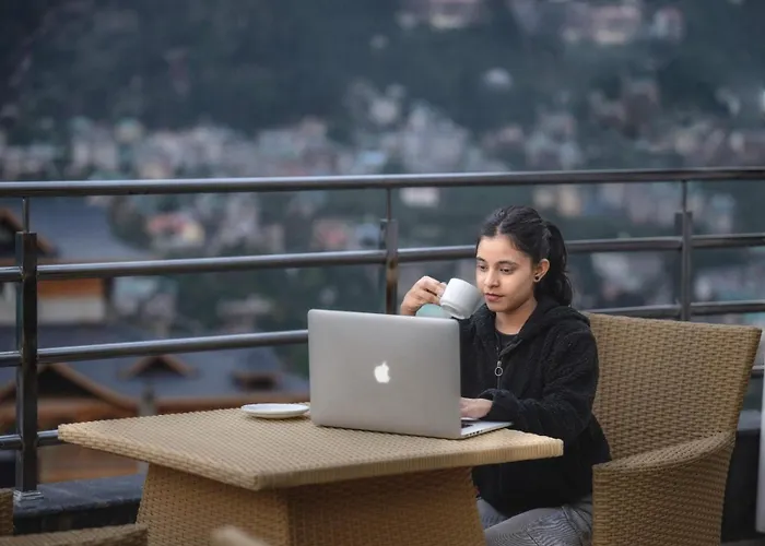 Azure Chandertal Regency Hotel And Spa Manali 