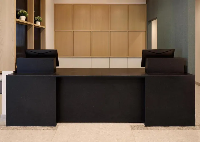 Hyatt Place Montreal Airport Dorval