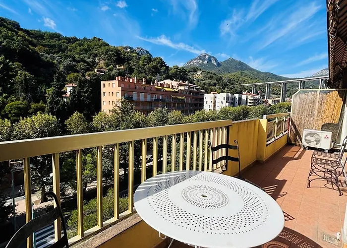 T2 Menton - Garage - Proche Centre Ville & Mer