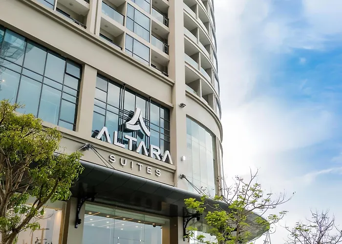 Ocean View Luxury Apartment Danang