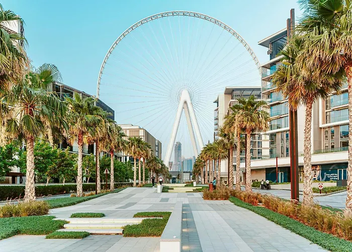 Tratoli Jbr Shared Hostel With Sea View Dubai