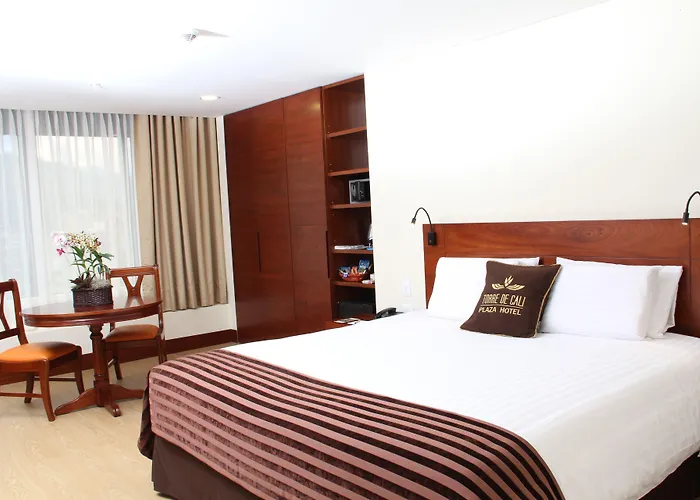 Torre De Cali Plaza Hotel