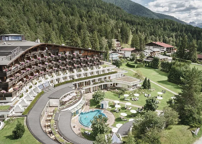 Krumers Alpin - Your Mountain Oasis Seefeld in Tirol