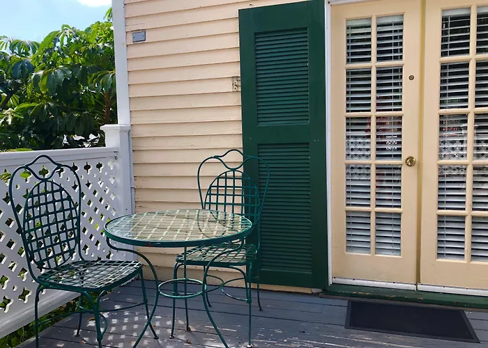 Duval House - Adult Only Bed & Breakfast Key West