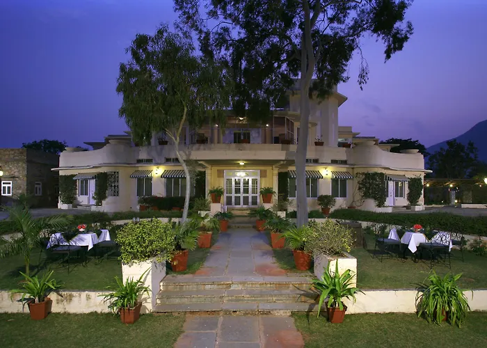 Shikarbadi Heritage Hotel By The Lake - By Hrh Group Of Hotels Udaipur