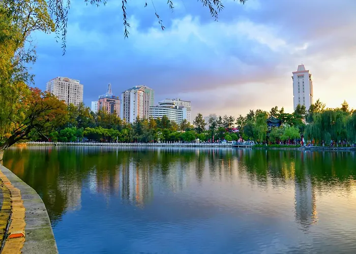 Grand Park Kunming Hotel