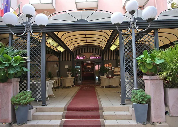 Hotel Vienna Ostenda E Ristorante Il Danubio Rimini
