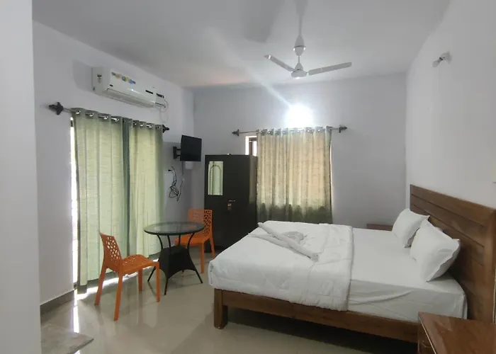 Candolim Seaside Guesthouse