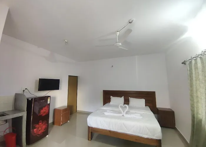 Candolim Seaside Guesthouse