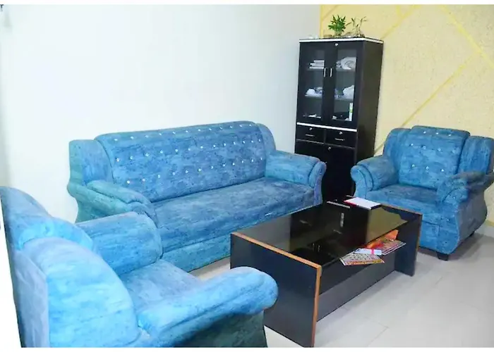 Vnx - Hotel Nath # Palace Near Kashi Vishwanath Temple - Free Public Parking And Wifi Facilities - Air Conditioning Room Varanasi