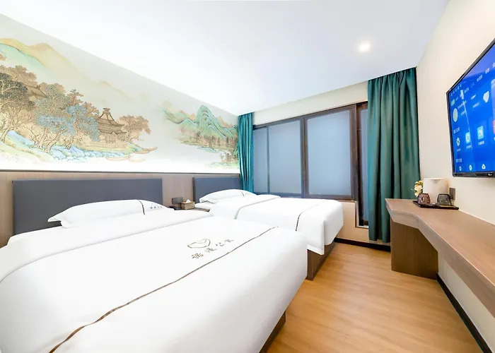 Noman Apartment Guangzhou Railway Station Huanshi West Road Branch