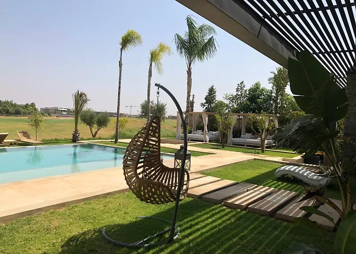 Villa Catherine Villa De Luxe 7 Suites Avec Piscine Hammam Cinema Golf Amelkis Marrakesh