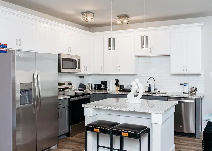 Modern Houston 3Br Getaway Near Nrg Stadium, Downtown, Med Center & Hou Airport, Fifa & Rodeo Ready
