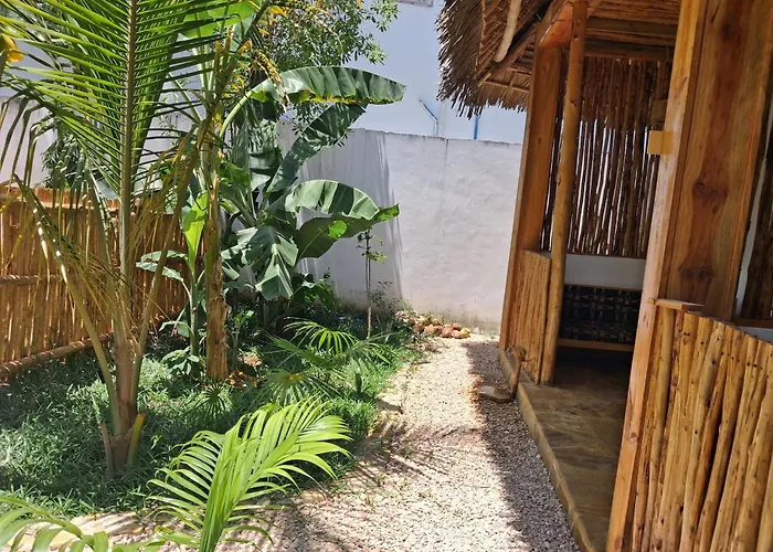 Zanzi-Barbar-Home Jambiani 