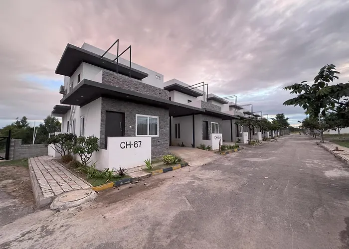 Serene 3 Bhk Villa With Hill Views In Nandi Hills Bangalore