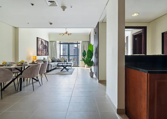 Luxury Jlt 1Br 2 Beds In Room Lakeview & Pool Dubai