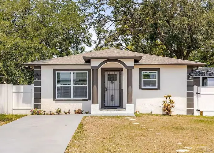 Tampa Stadium Vacation Rental