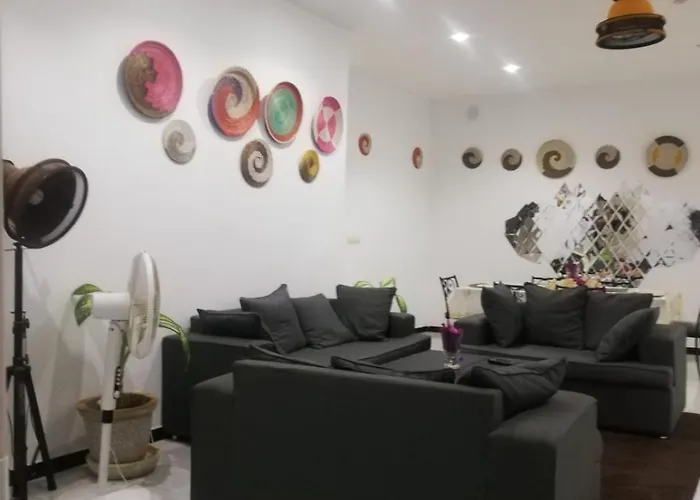 Maison Rose Ngaparou